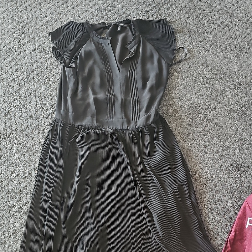 Elegant Black Pleated Maxi Dress
